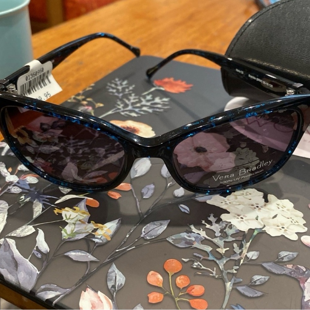 VERA BRADLEY No Longer in Production Vintage Java Sunglasses w/ Case - Picture 2 of 7